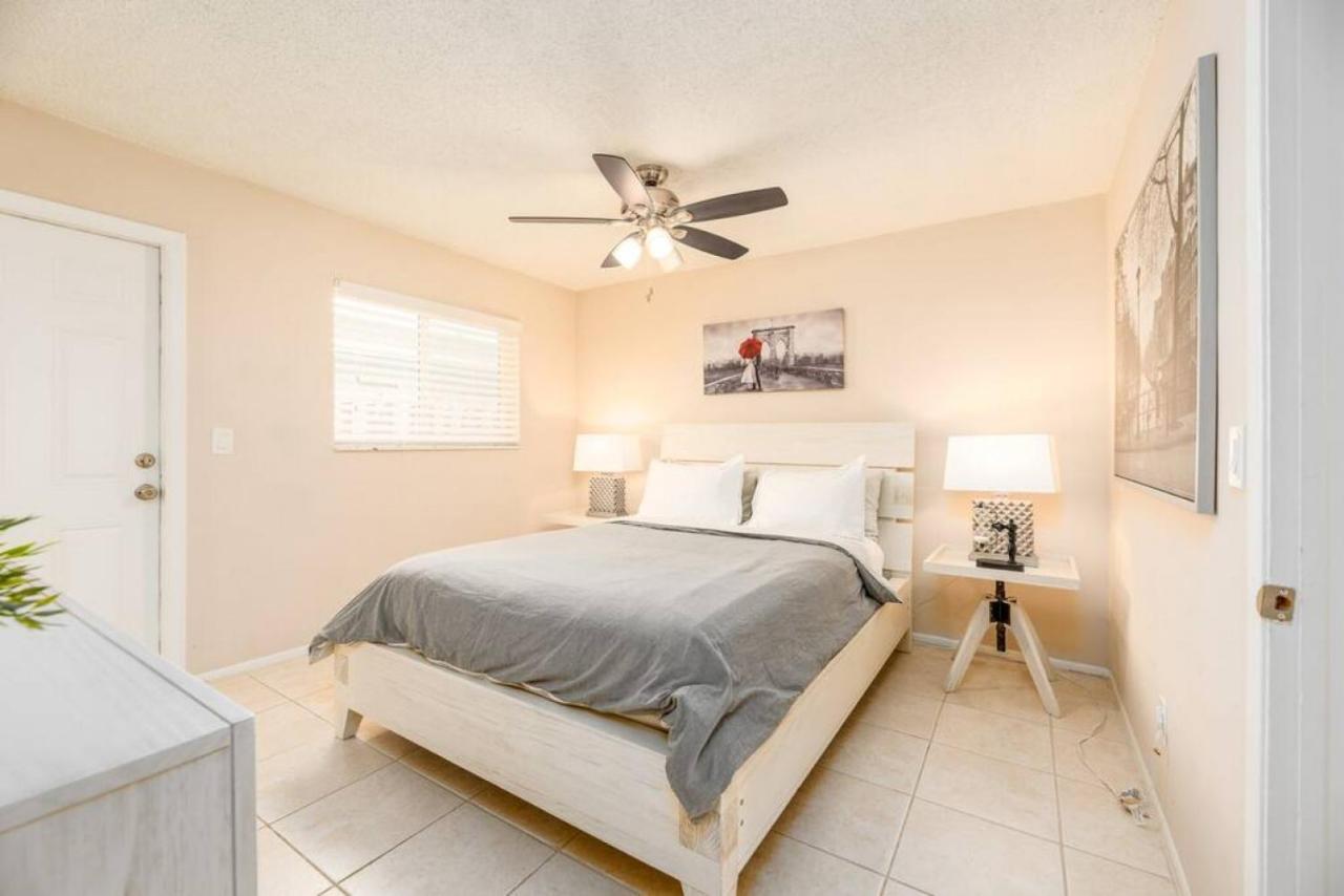 Апартаменты The Retreat 3 - Wilton Manors Форт-Лодердейл Экстерьер фото